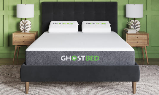 Best Buy: Sleep Innovations Contour Memory Foam Standard Pillow